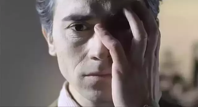 豆瓣9.4!片长6小时,这片上映时一票难求,有人宁愿站也要看完