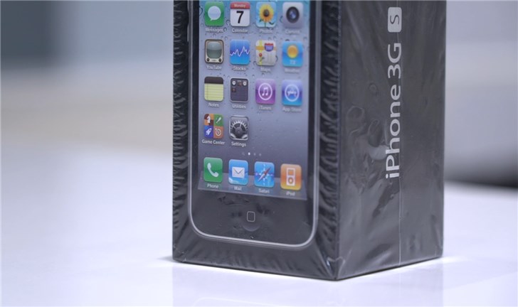 十年后再度拆箱 iPhone 3GS，仍然震撼