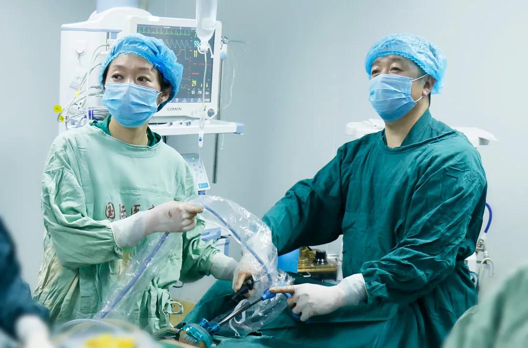 &ldquo;单孔&rdquo;小手术，&ldquo;无痕&rdquo;治疗大囊肿