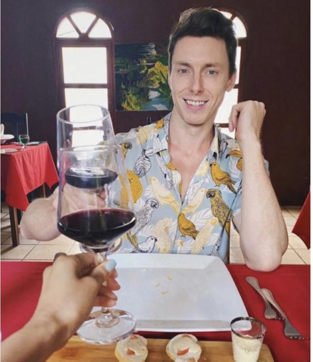 陈赫前妻曝光新恋情，对方颜值不输陈赫，满屏