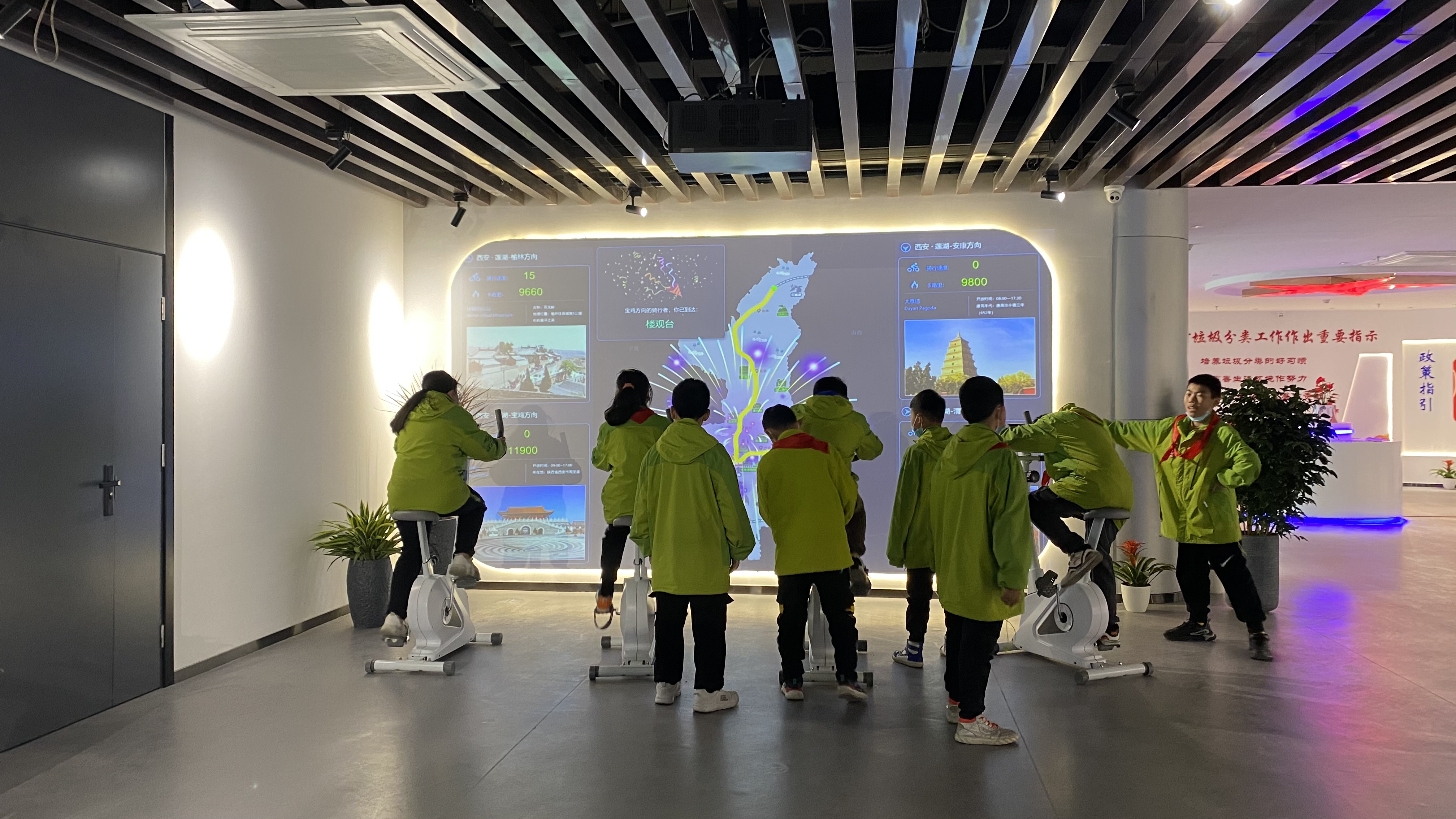 学雷锋看行动，贡院门小学开展垃圾分类志愿者活动