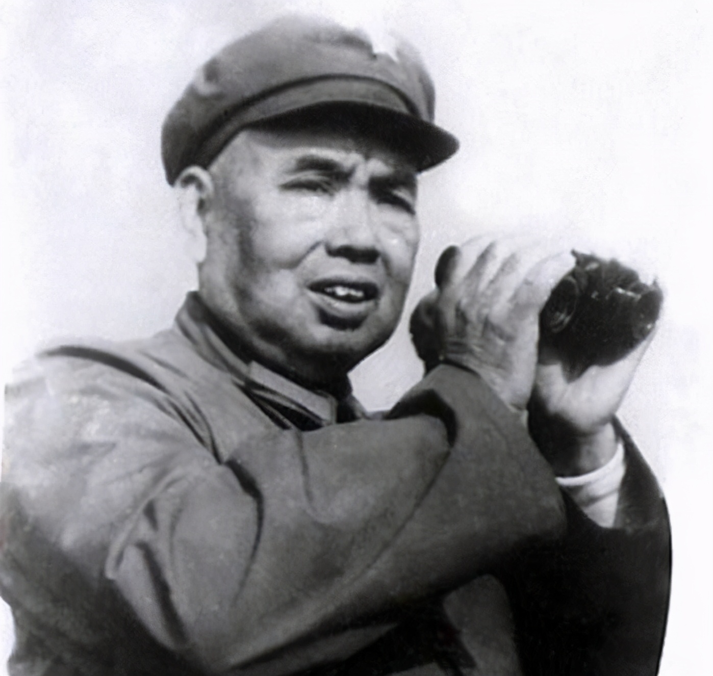 1979年中越戰(zhàn)爭(zhēng)：解放軍即將打到首都河內(nèi)，為何突然撤兵？