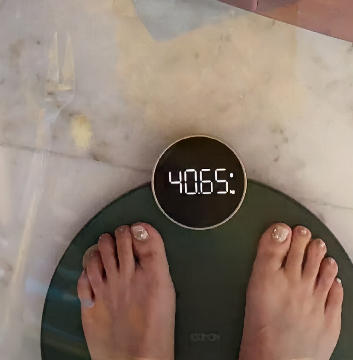 李小璐2020年终笔记，晒父母和女儿，秀闺蜜，只字不提贾乃亮