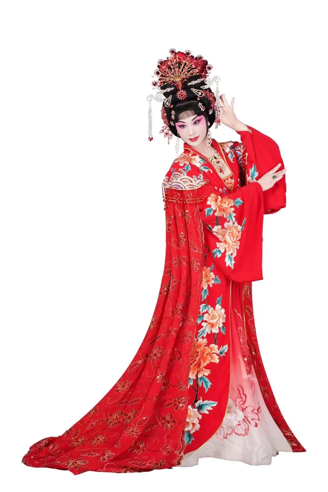 梅燕金声——专访北京京剧院优秀青年“梅派”演员白金