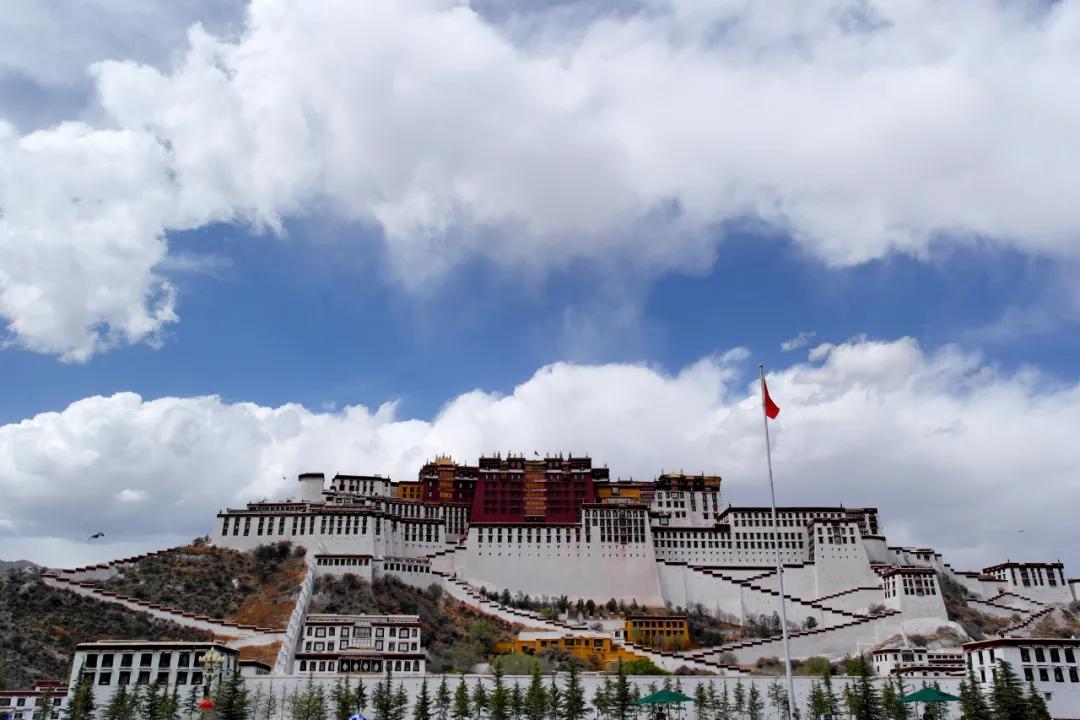 西藏必去的12个景点，去过5个以上才算来过西藏