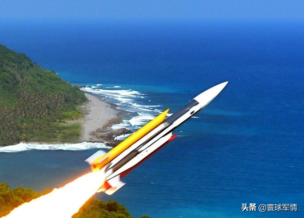 台岛增程反舰导弹最终测试，解放军高新机西南空域守候，台媒：来搜集数据
