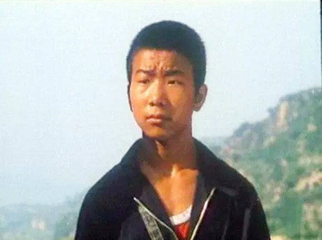 20年前，因“背起爸爸上学”感动中国的李勇，如