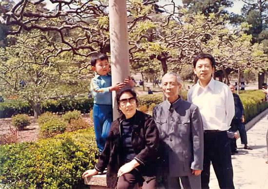 1959年，抗日名将宋希濂和郑庭笈被特赦，他们的