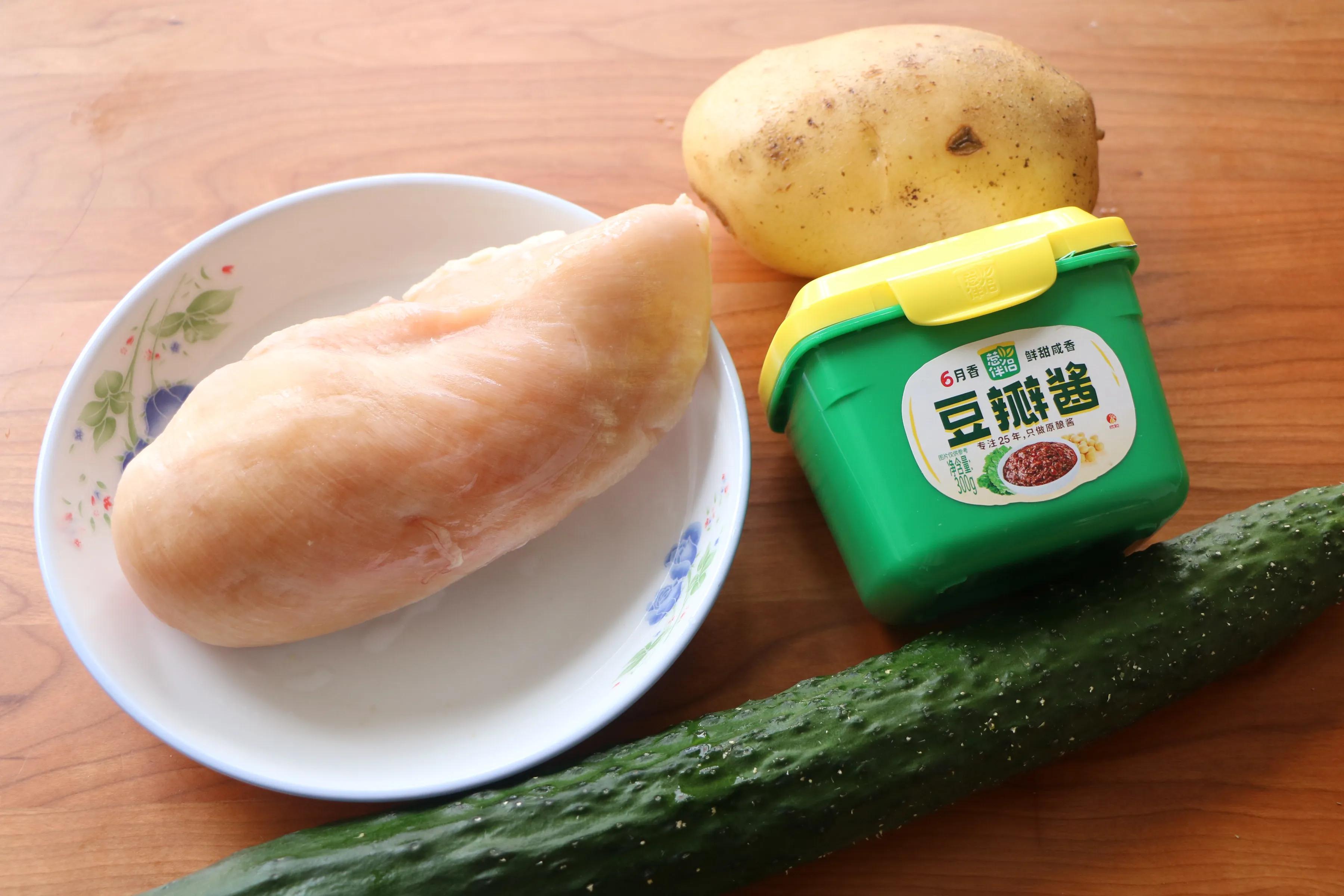 這3樣食材一起炒太下飯了，鮮香味美，低油低脂，2碗米飯不過癮