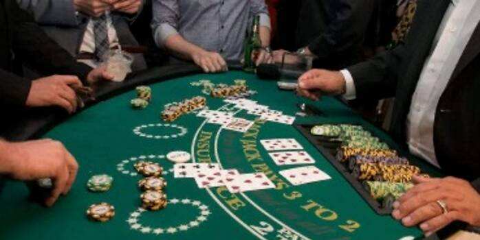 全中国数千万人打麻将，为何只有何鸿燊成了赌王？