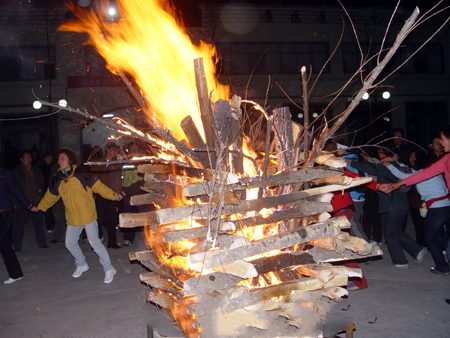 河南旅游：百车奔向嵩县天池山（图）