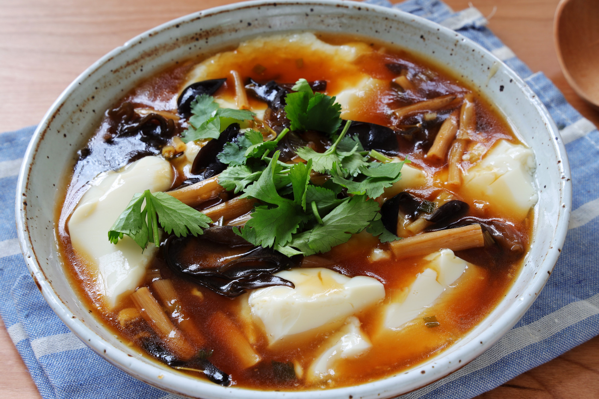 自製豆腐腦，幾乎0失敗，早餐來一碗熱氣騰騰的豆腐腦，太舒服了