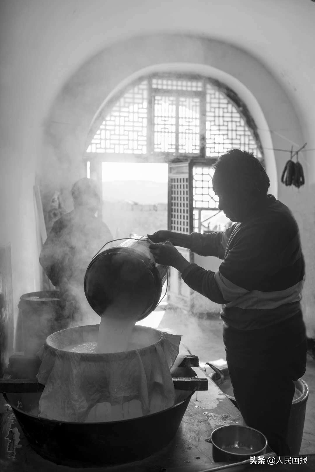 腊月二十五,推磨做豆腐!