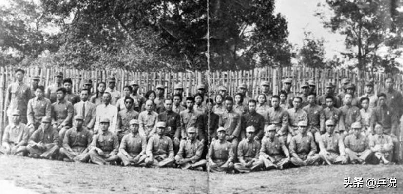 �ֱ�����3������ʦ���ع������Σ��ʴ���½�󣬽�һ���Ҵ�