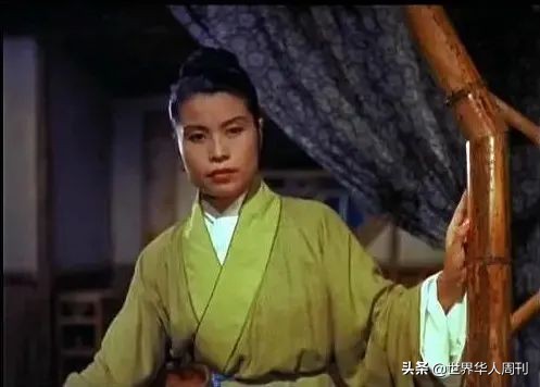 “毒舌”尔冬升的演员母亲：一生未演过女主角，却生了3个男主角