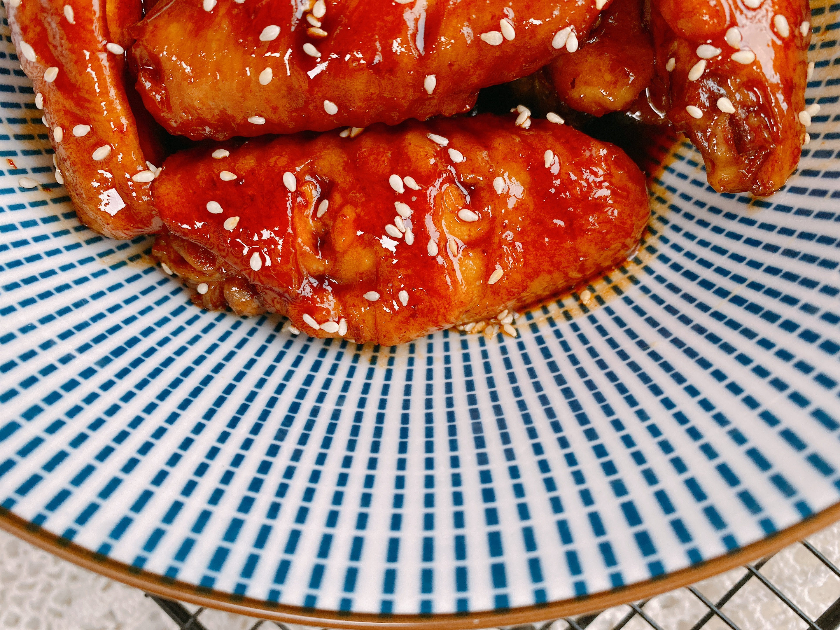 高考將至，做一道蜜汁雞翅，好吃到吮手指，祝各位學子展翅高飛