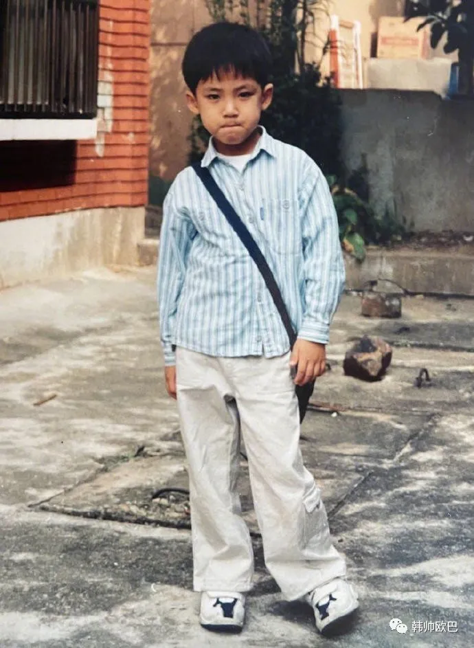 从18岁出道到现在,6年时间过去了竟然一点都没变的这位男团爱豆