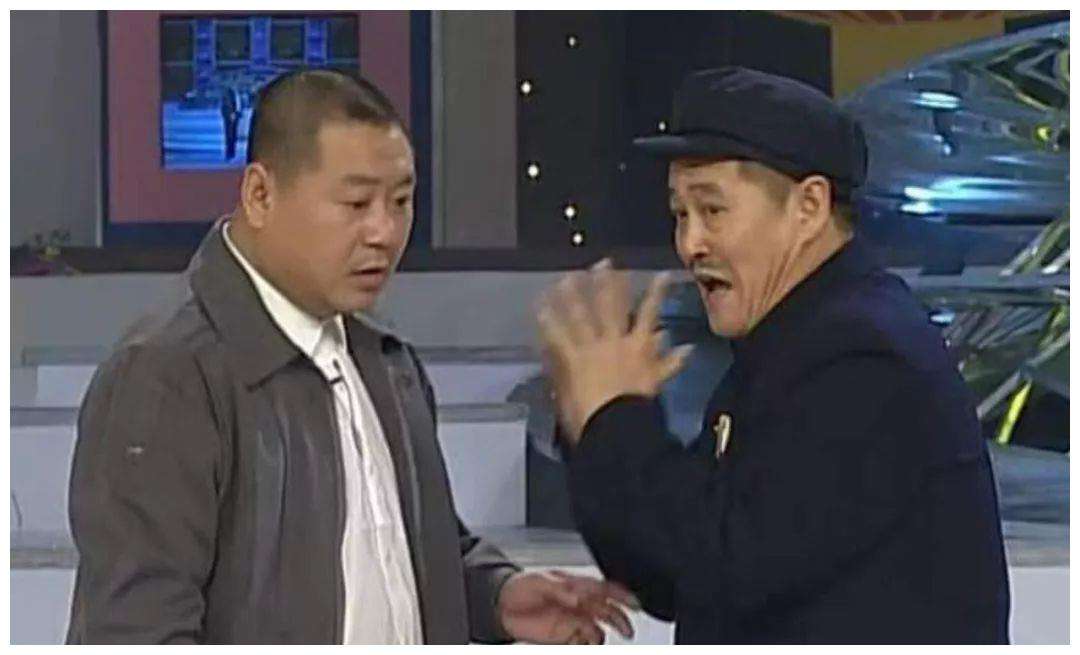 赵本山、范伟为何分道扬镳？当年《卖拐》严重