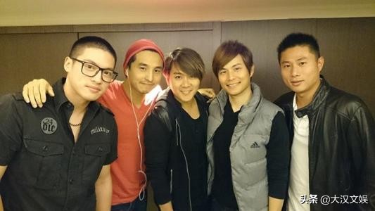 他们哪里好看了？曾经那么风光，而如今却发展不顺、被人遗忘