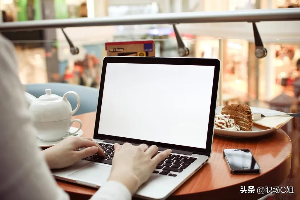 我做运营的，你叫我去转化？