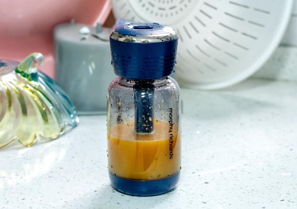 摩飛氣泡原汁機(jī)評測：汁渣分離徹底免清洗，更有充氣功能更勁爽