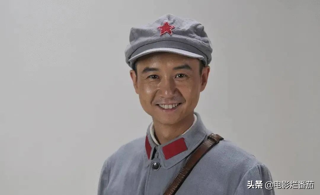 母亲是百亿票房女演员，儿子却从小鲜肉，变成