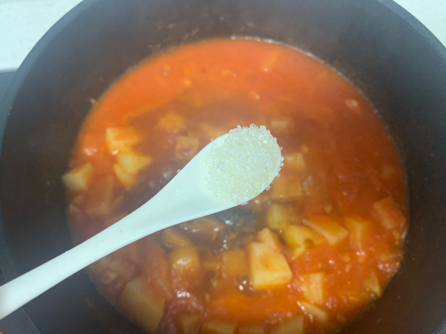 图片[11]-土豆番茄肥牛浓汤做法步骤图-起舞食谱网