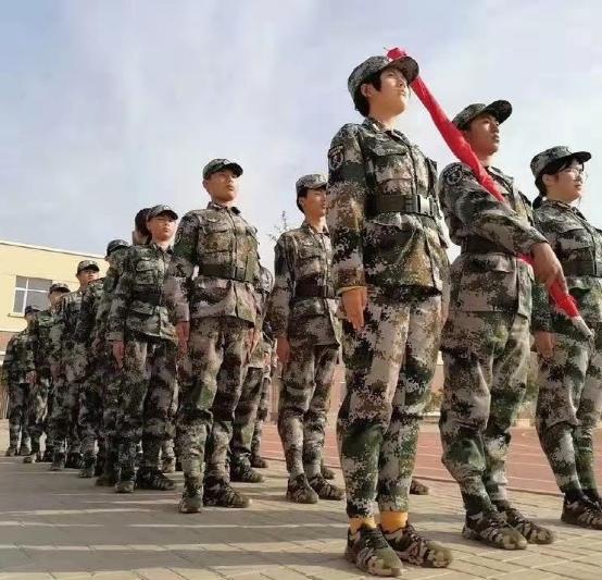 预备役 立德修身 文武兼备 盘锦大洼区城郊学校举行军事训练