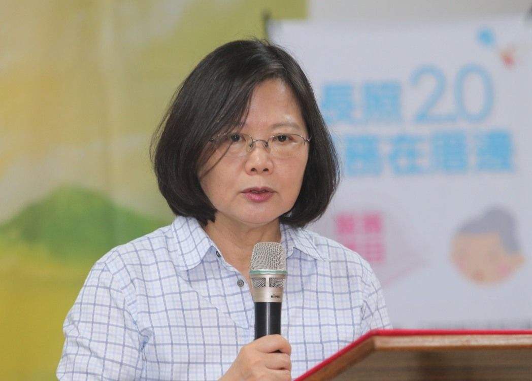 “台独”该醒了！解放军33分钟内3次亮剑，台媒