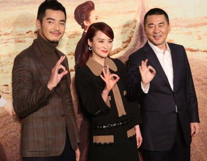 剧中他是威严无比的雍正，“正宫”蒋勤勤却把