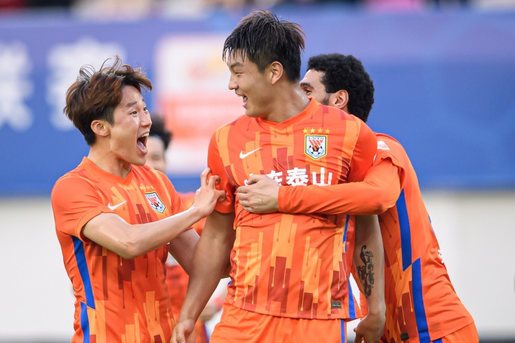 本田圭佑 中国足球与日本有二十年的差距 他们制造不了什么威胁