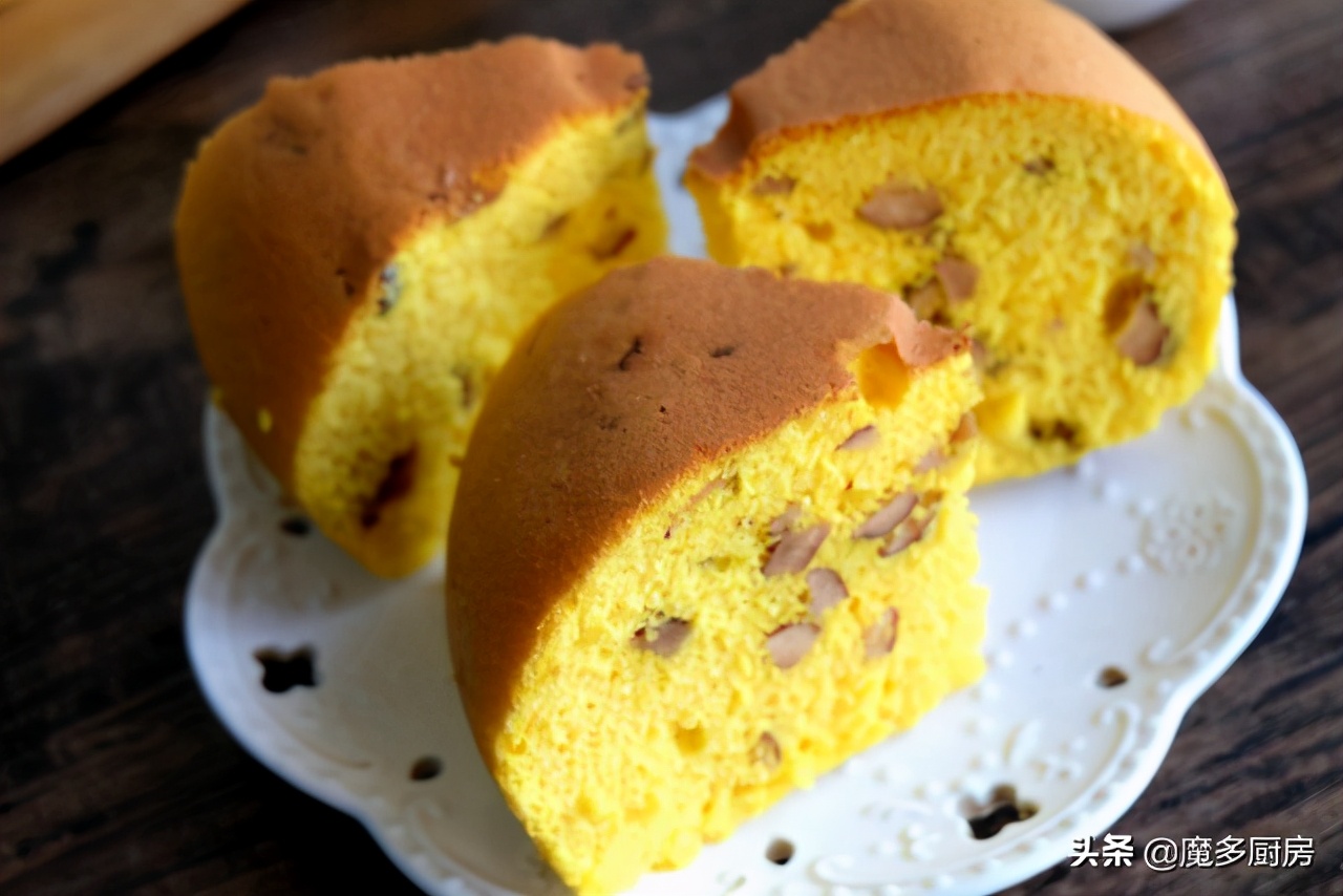 早餐蛋糕自己做，用料簡單做法更簡單，不用烤箱更輕鬆，香甜美味