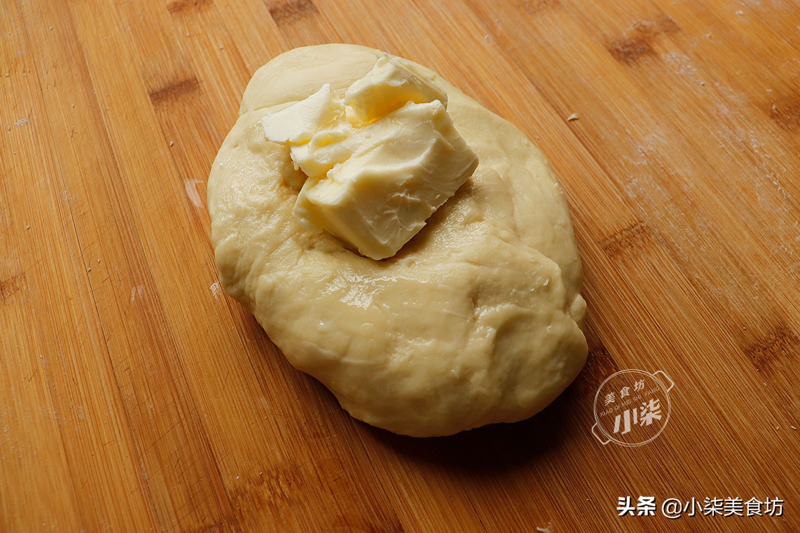 自从学会面粉这样做，我家早餐就没买过，柔软香甜，比面包还好吃