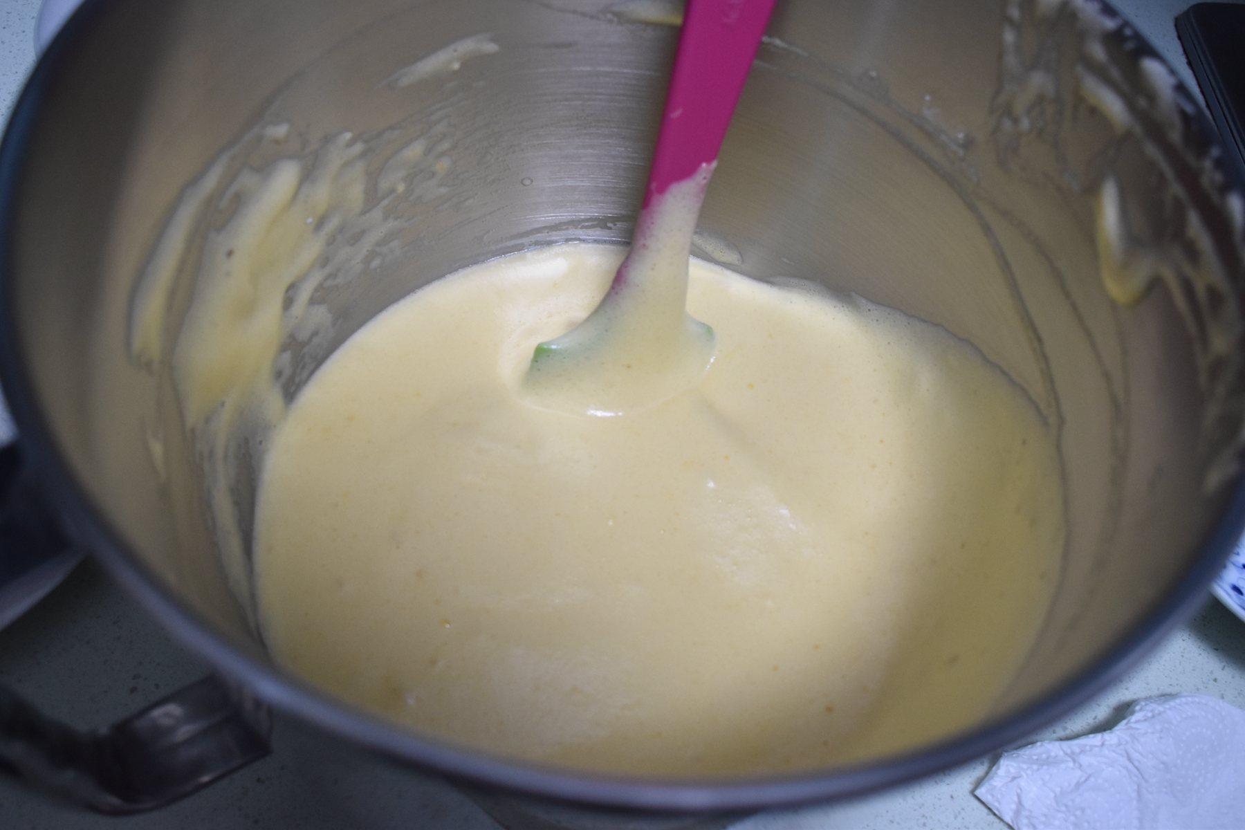 這蛋糕曾經風靡街頭，原來做法並不難，香甜細膩，再也不用買了