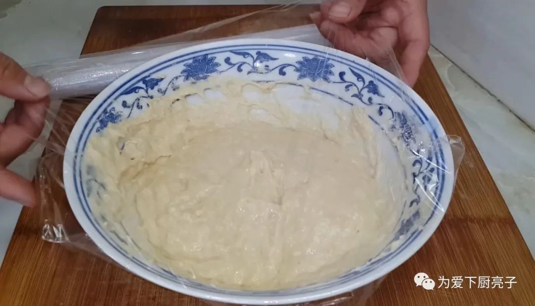 早餐别炸油条了，筷子搅一搅，做出特色小零食，保证全家人都爱吃