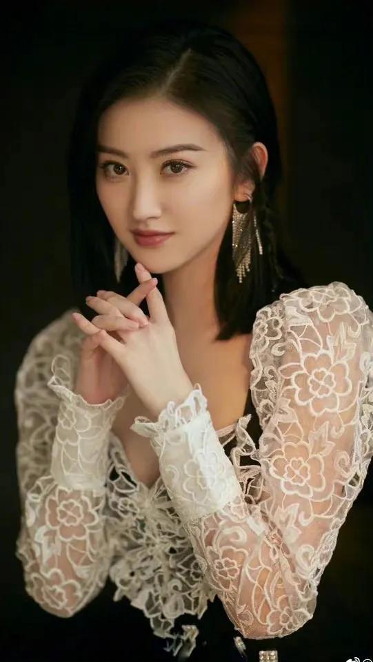 Jing Tian, Liu Yifei, An Yixuan, who is better - iNEWS