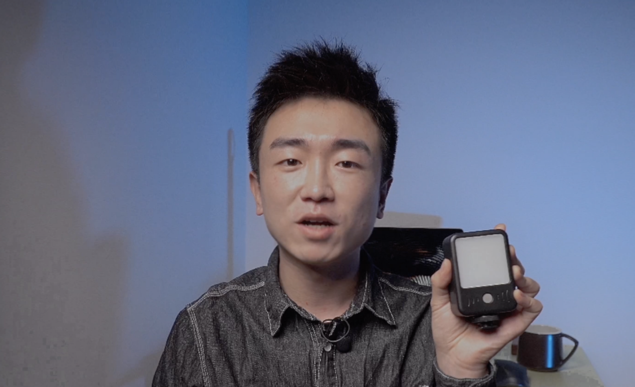 狼王麦克灯：麦克风补光灯二合一，一款便携的摄影配件