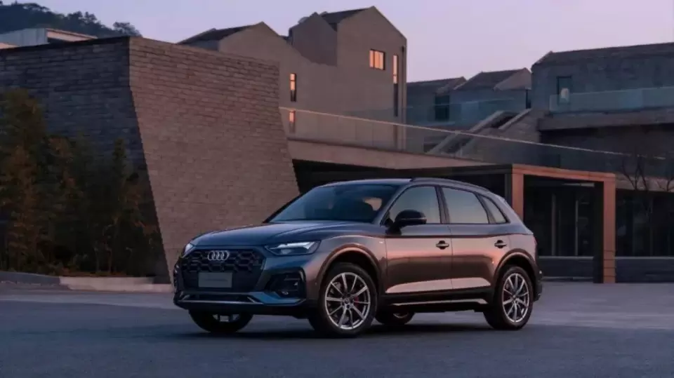 The benchmark evolves, why is TA the luxury Bclass SUV that