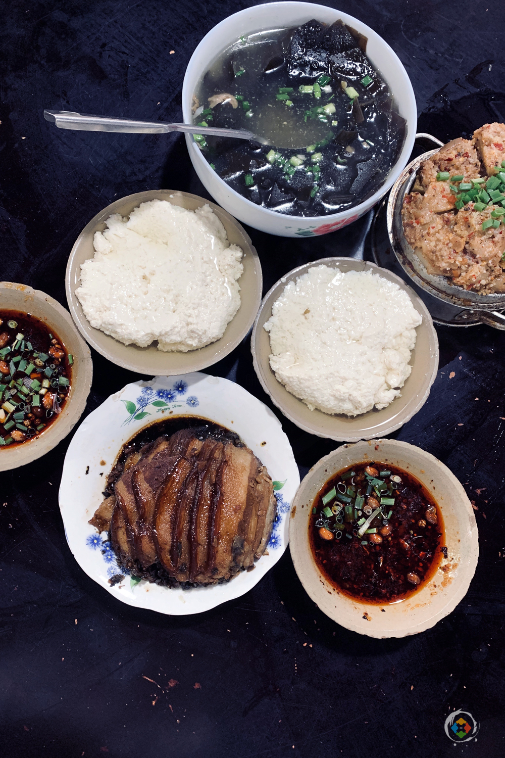 重庆城的日新月异，直辖23年之后，一直在变，却又一直没变