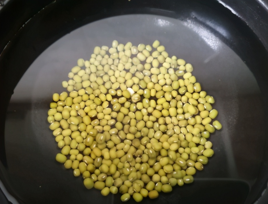 图片[4]-绿豆汤的做法步骤图 教你1招技巧粒粒开花还不发红-起舞食谱网
