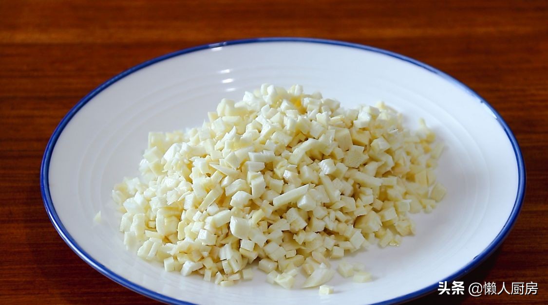 這是武漢糯米雞的做法，為何沒有雞肉，卻叫這個菜名？