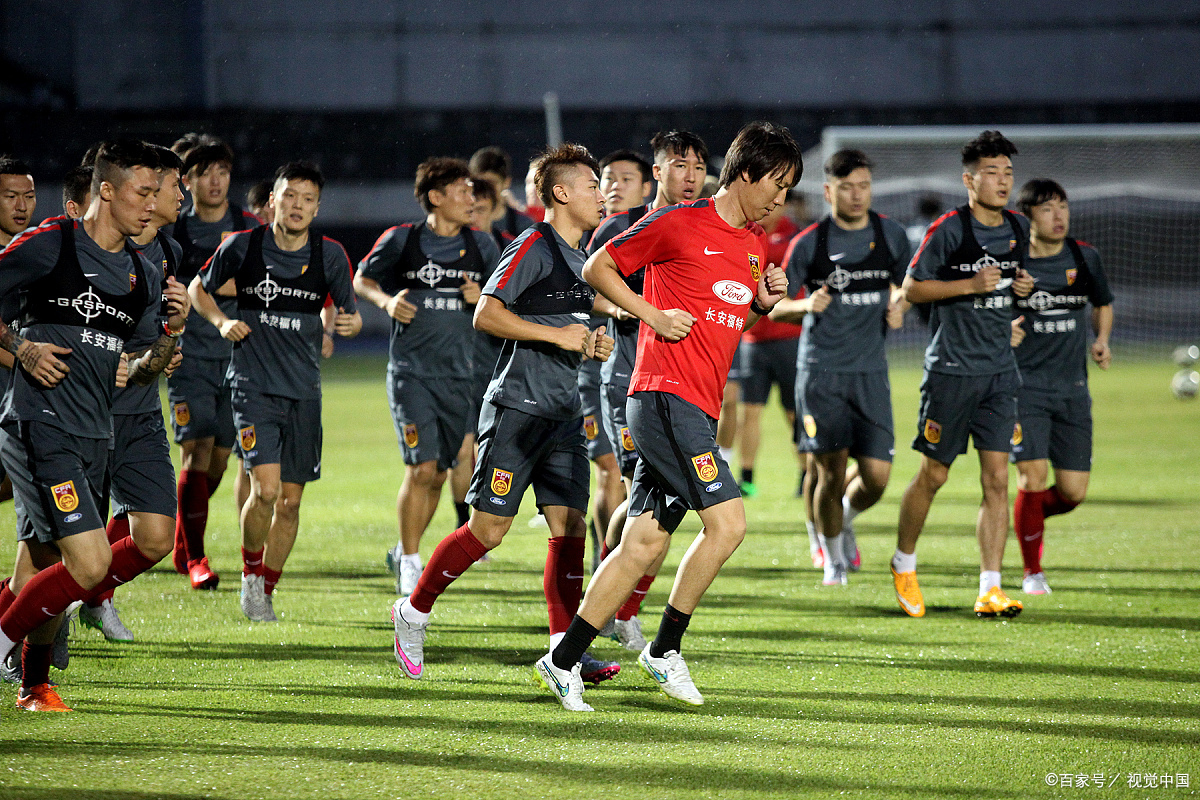 Xu Liang: The national football team has the foundation to take three ...