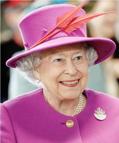 英女王保養得太好了，96歲皮膚白嫩還不長斑，護膚方法其實很簡單