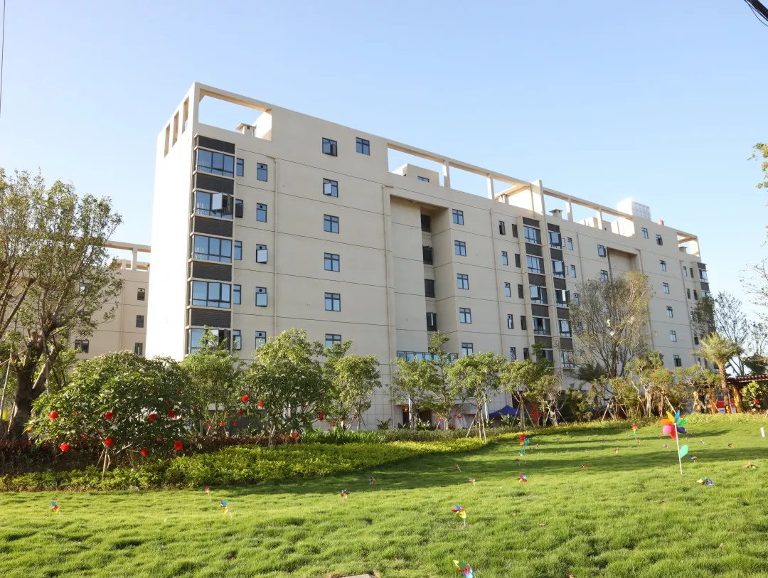 幸福如约 臻品呈现——广西威壮集团三块石·白鹭郡盛大交付