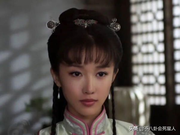网红脸、整容脸在古装剧中现原形，遇上真明星就是降维打击