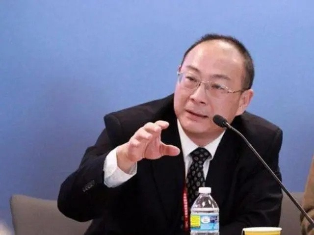 金灿荣：台湾问题军事上已成熟，美台正做愚蠢动作帮我们下决心