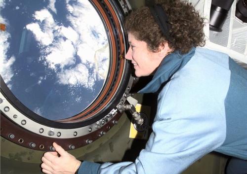 “巾幗不讓須眉”，人類在探索宇宙中，女性創造的9個第一