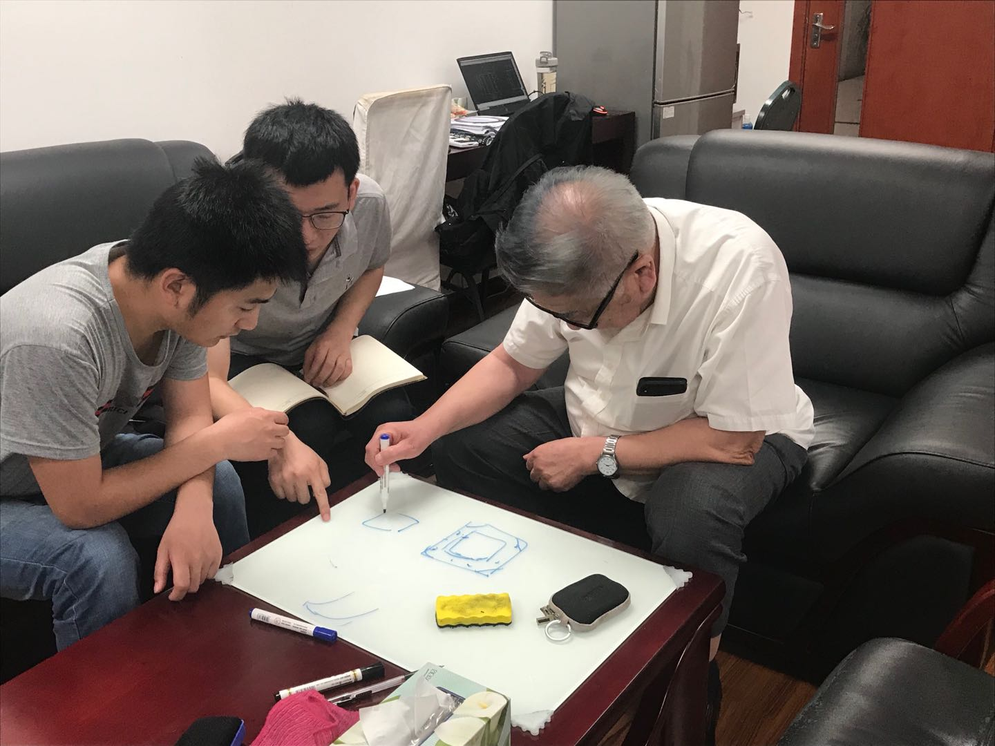 59岁高龄创业，却创造了16项世界第一，垄断了美国90%市场