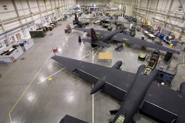 「深度」U2藏着秘密，未来对中国威胁更大！解放军如何击落它？