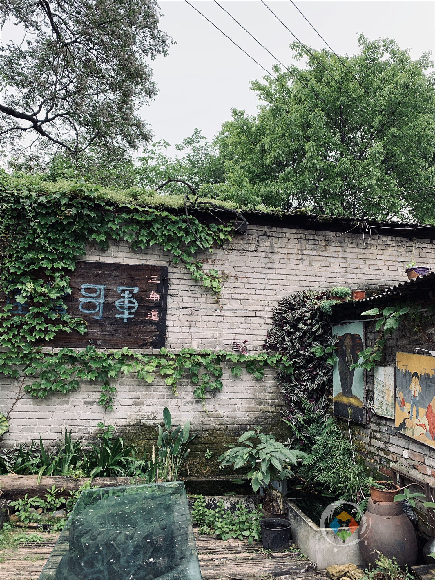 重庆市内旅游攻略：在菜园坝坐火车，10分钟后到站，5元玩一天